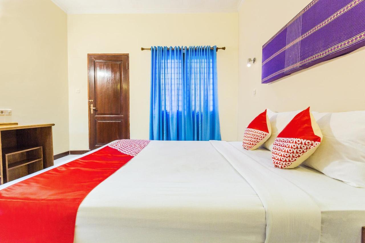 Capital O 2796 Medana Bay Marina Hotel Tanjung  Buitenkant foto