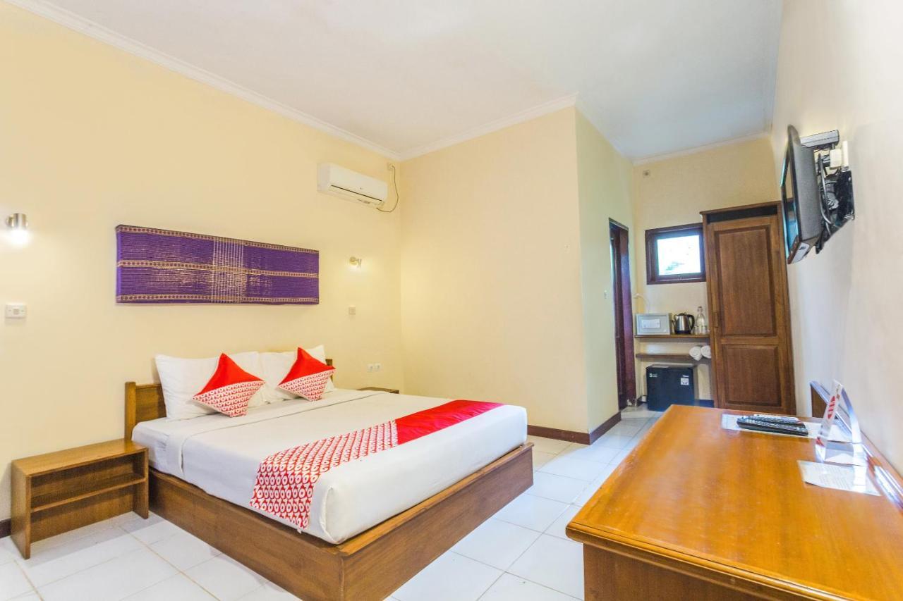Capital O 2796 Medana Bay Marina Hotel Tanjung  Buitenkant foto