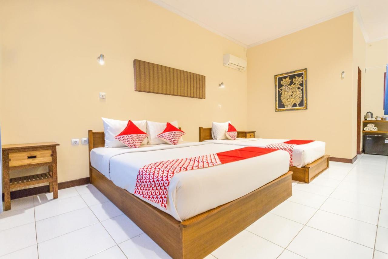 Capital O 2796 Medana Bay Marina Hotel Tanjung  Buitenkant foto