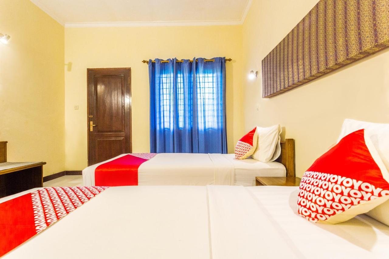 Capital O 2796 Medana Bay Marina Hotel Tanjung  Buitenkant foto