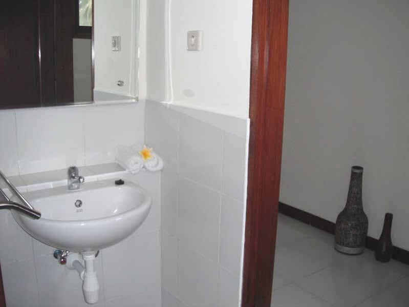 Capital O 2796 Medana Bay Marina Hotel Tanjung  Buitenkant foto