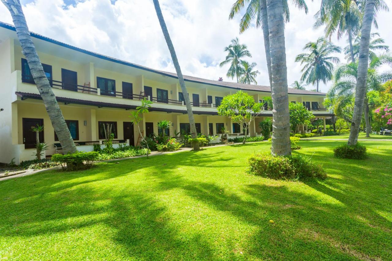 Capital O 2796 Medana Bay Marina Hotel Tanjung  Buitenkant foto